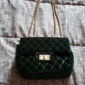 Velvet quilted bag